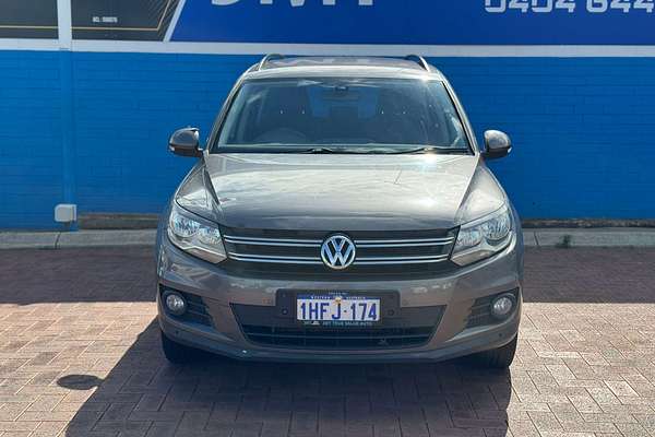 2012 Volkswagen Tiguan 132TSI Pacific 5N