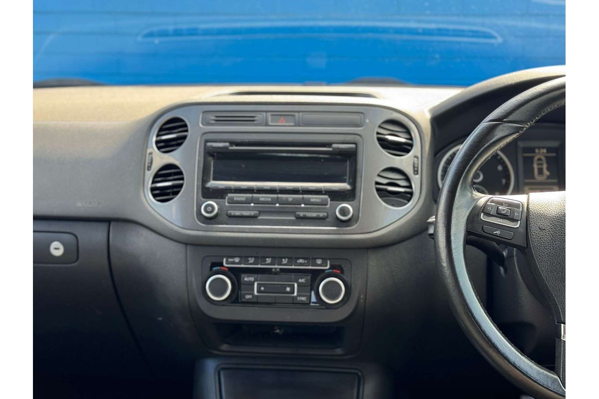 2012 Volkswagen Tiguan 132TSI Pacific 5N