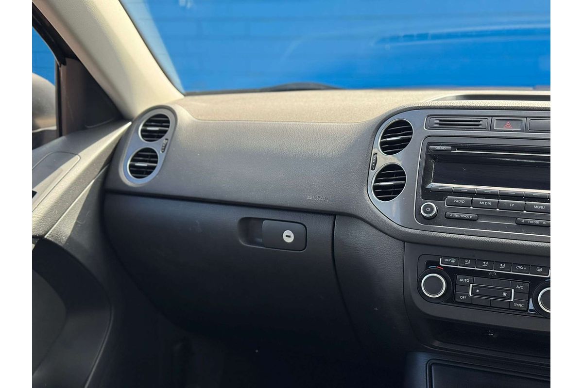 2012 Volkswagen Tiguan 132TSI Pacific 5N