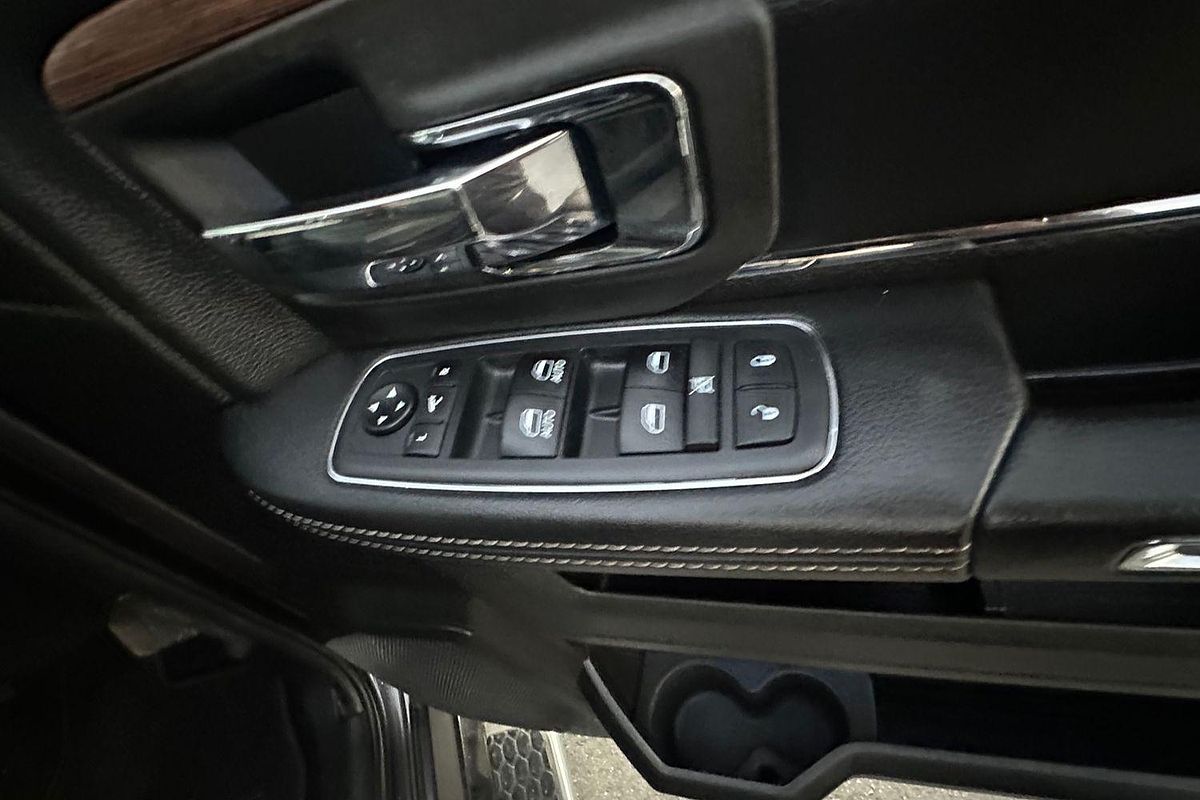 2018 RAM 1500 Laramie DS 4X4 SWB