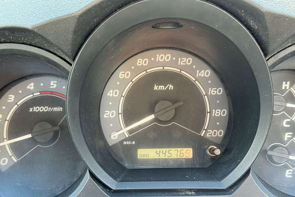 2006 Toyota Hilux SR KUN16R Rear Wheel Drive