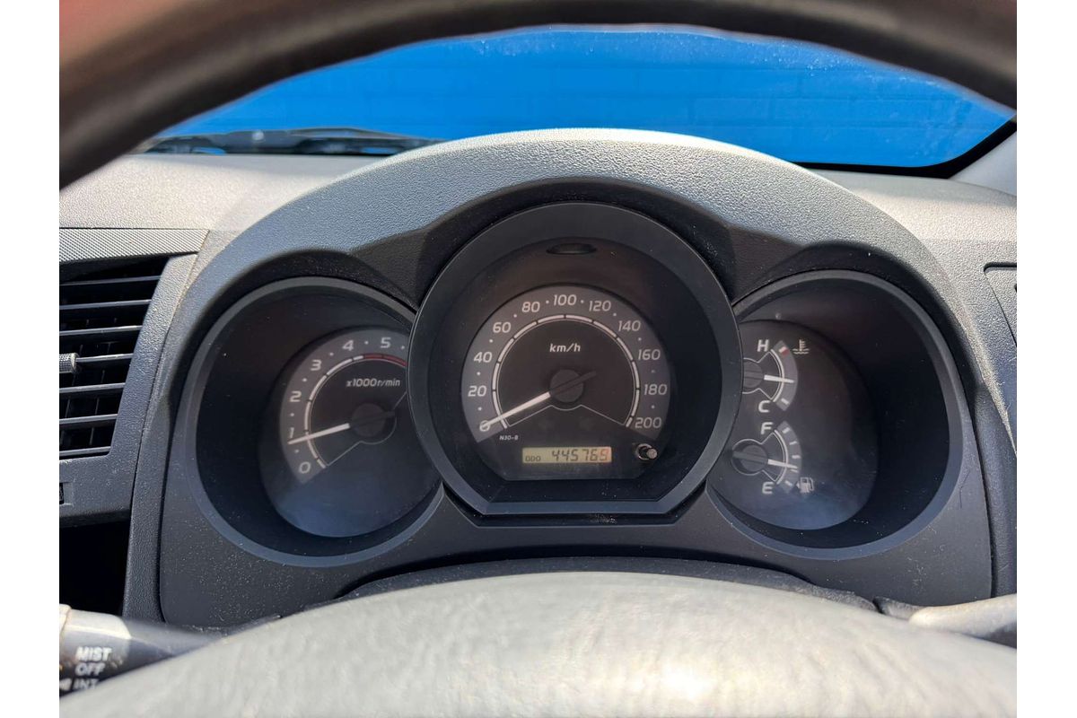 2006 Toyota Hilux SR KUN16R Rear Wheel Drive