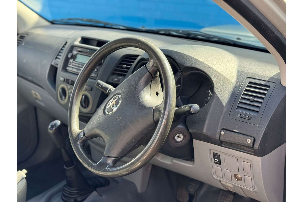 2006 Toyota Hilux SR KUN16R Rear Wheel Drive