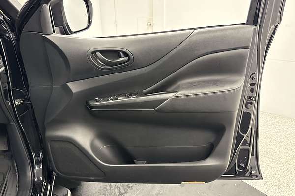 2021 Nissan Navara PRO-4X Warrior D23 4X4