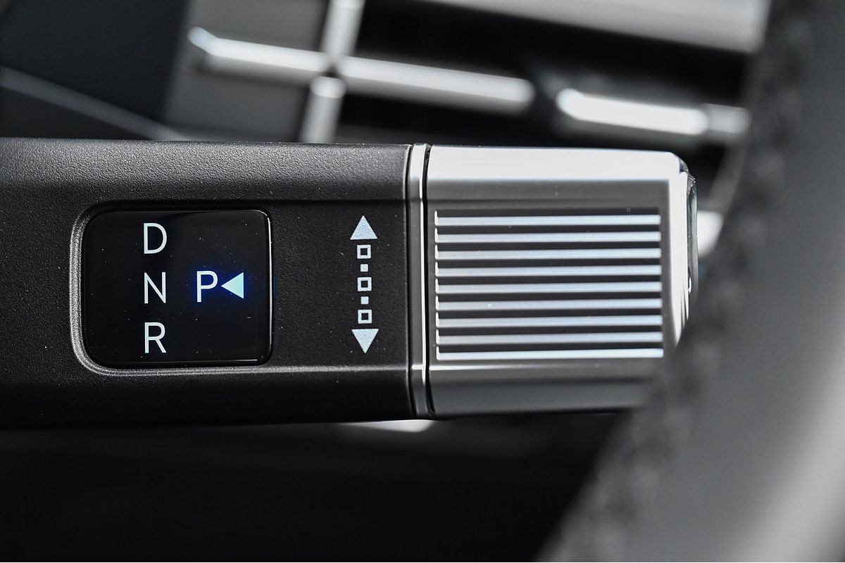 2024 Hyundai Santa Fe Hybrid Elite MX5.V1