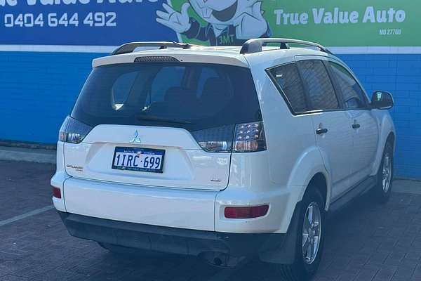 2011 Mitsubishi Outlander LS ZH