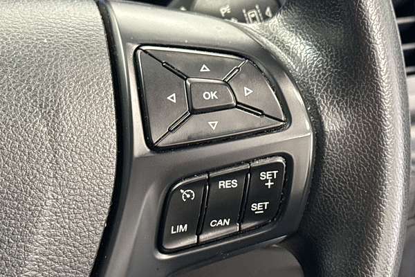 2022 Ford Everest Ambiente UA II 3.2L