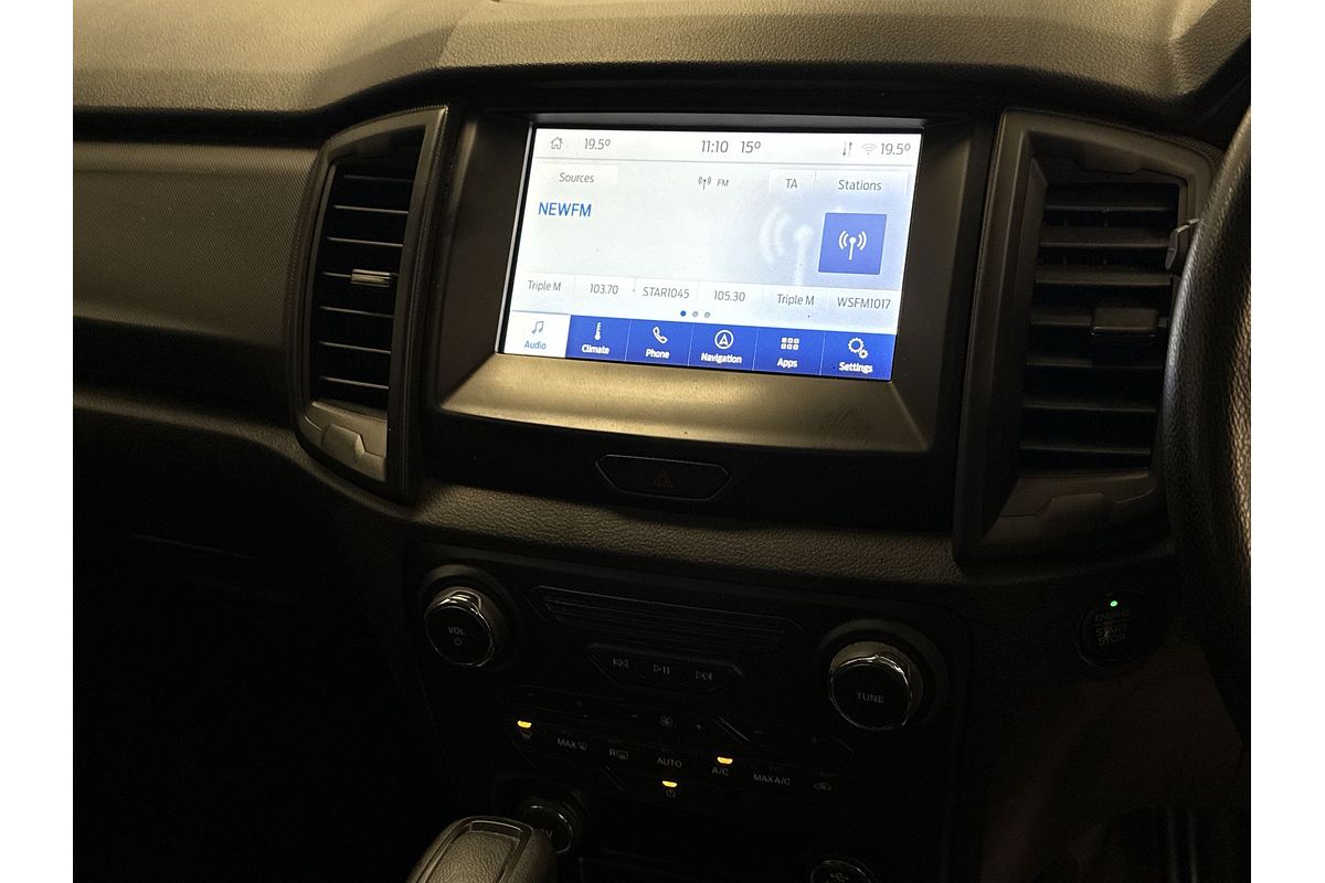 2022 Ford Everest Ambiente UA II 3.2L