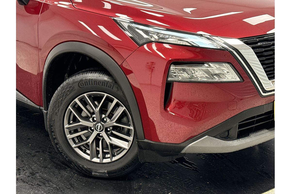 2022 Nissan X-TRAIL ST T33