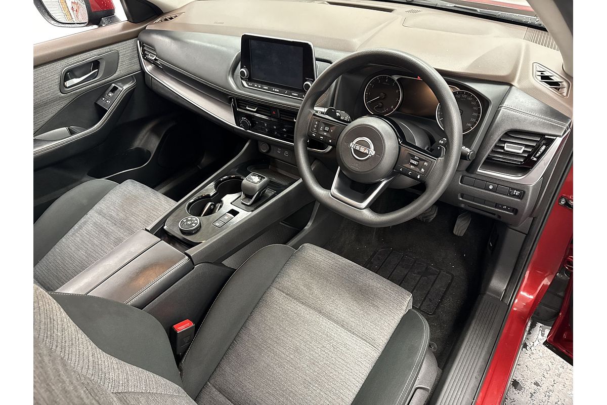 2022 Nissan X-TRAIL ST T33