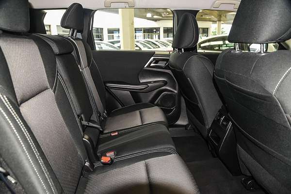 2024 Mitsubishi Outlander ES ZM