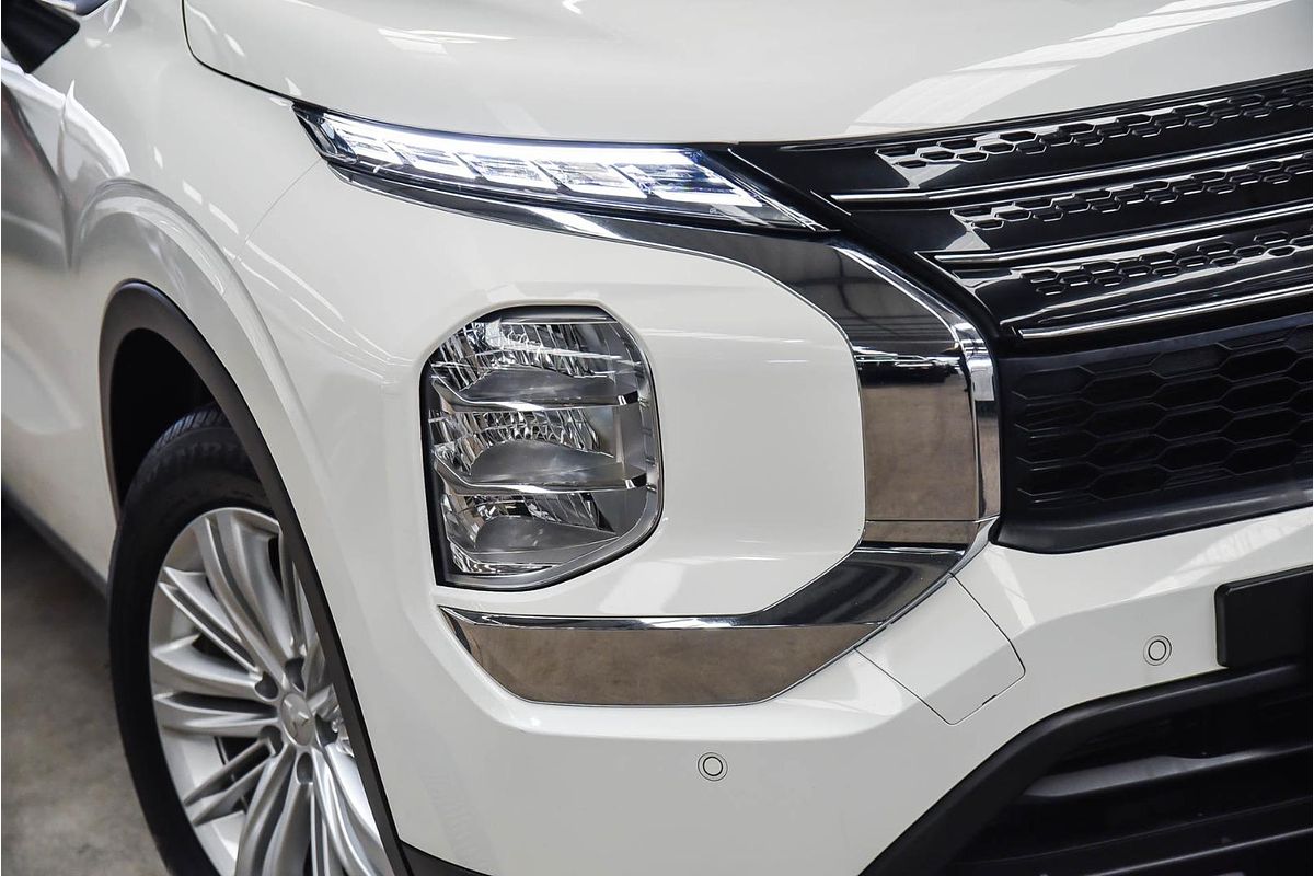 2024 Mitsubishi Outlander ES ZM