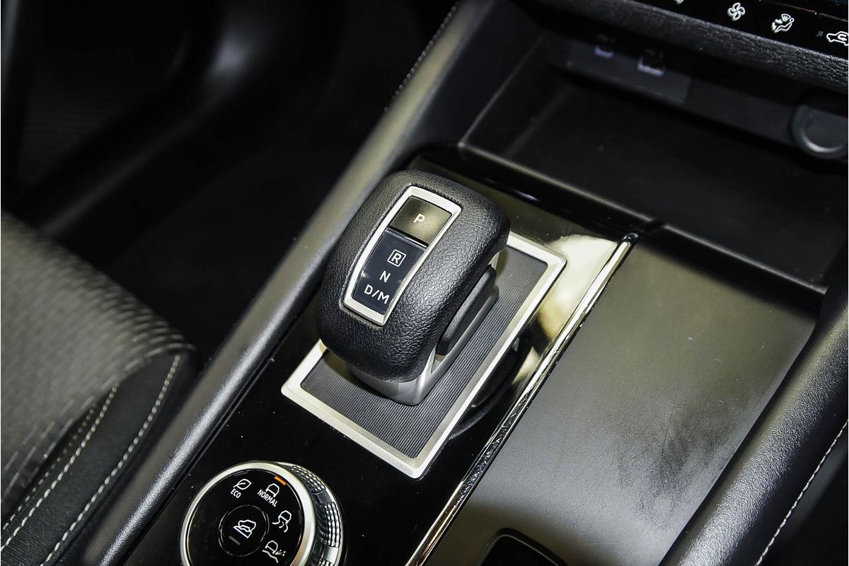 2024 Mitsubishi Outlander ES ZM