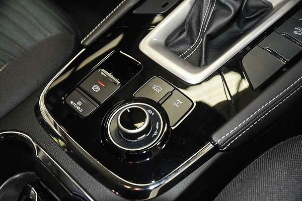 2024 Isuzu MU-X LS-U