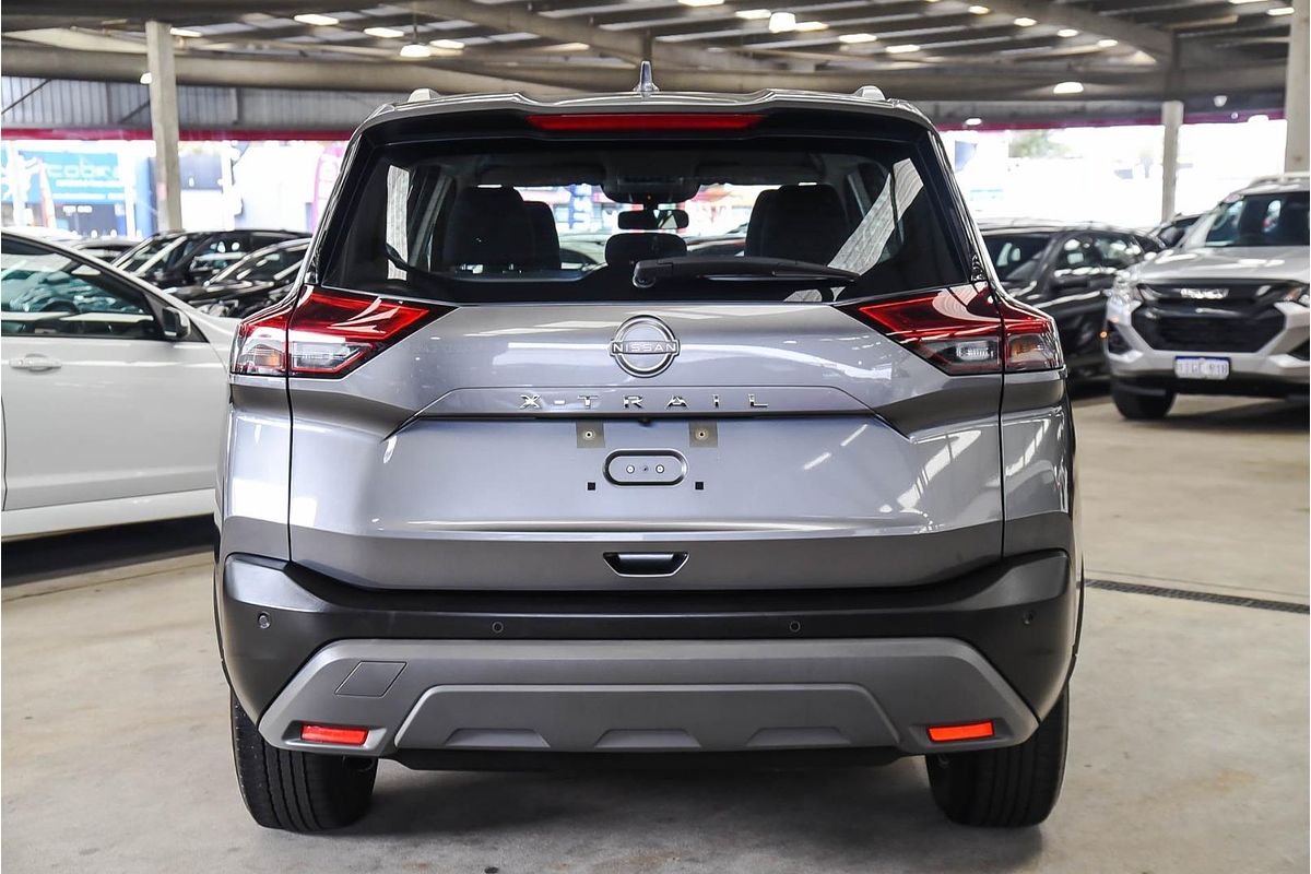 2024 Nissan X-TRAIL ST T33