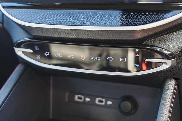 2022 LDV T60 Max LUXE SK8C 4X4