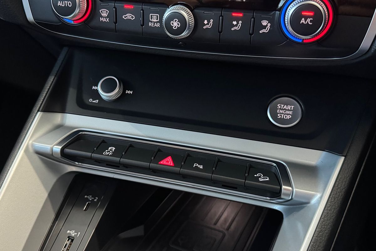 2019 Audi Q3 35 TFSI F3