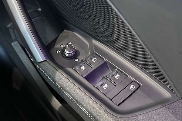 2024 Audi A3 35 TFSI S LINE (MHEV) 8Y MY25