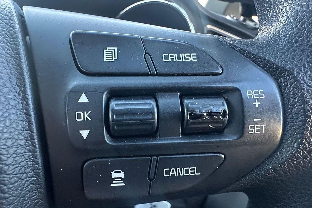 2020 Kia Carnival S YP