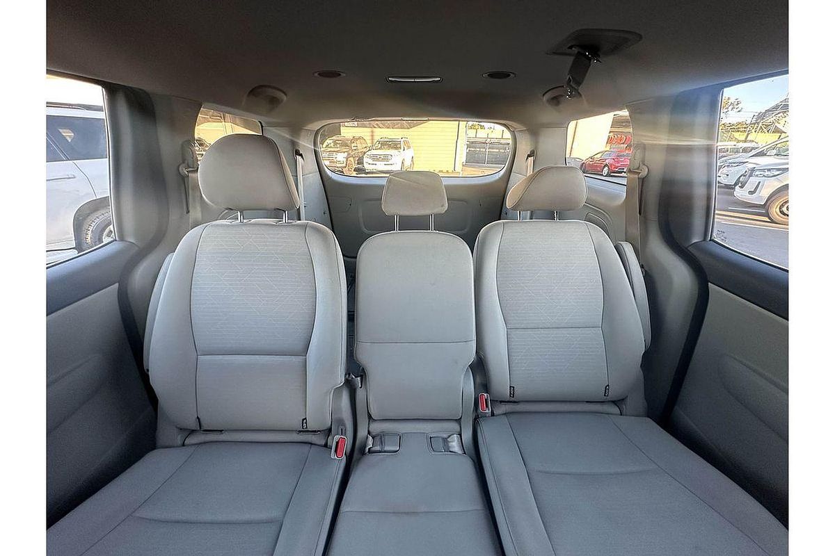 2020 Kia Carnival S YP