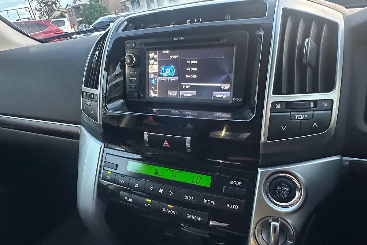 2014 Toyota Landcruiser VX VDJ200R