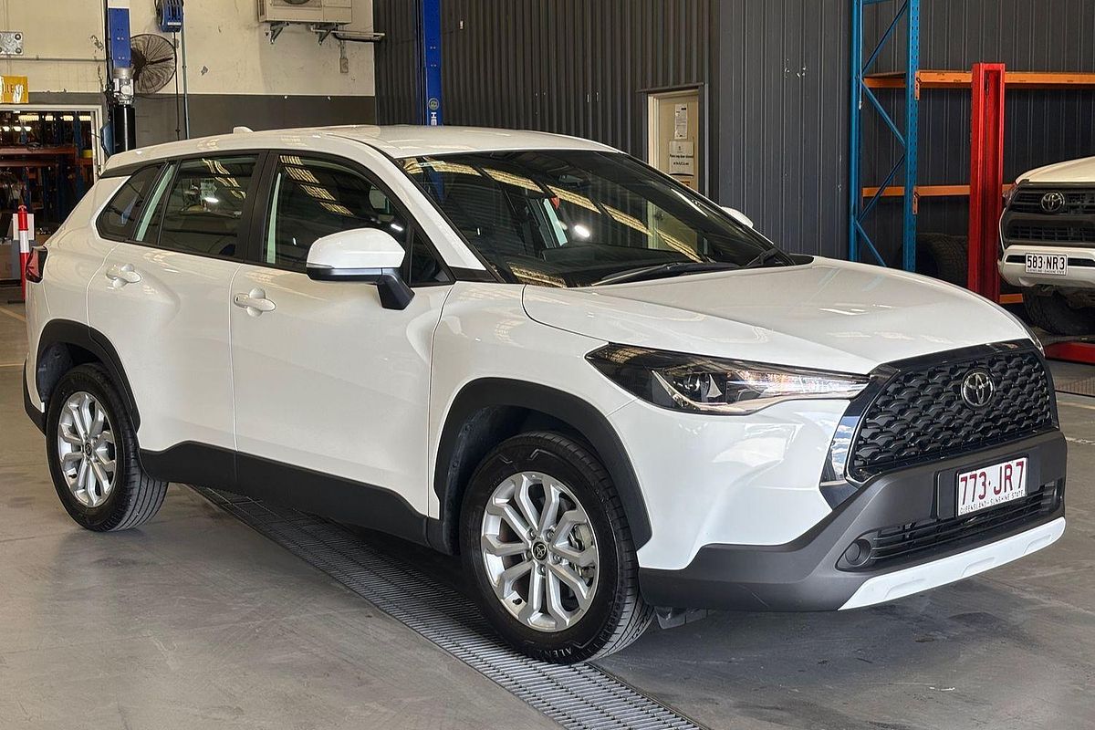 2024 Toyota Corolla Cross GX MXGA10R
