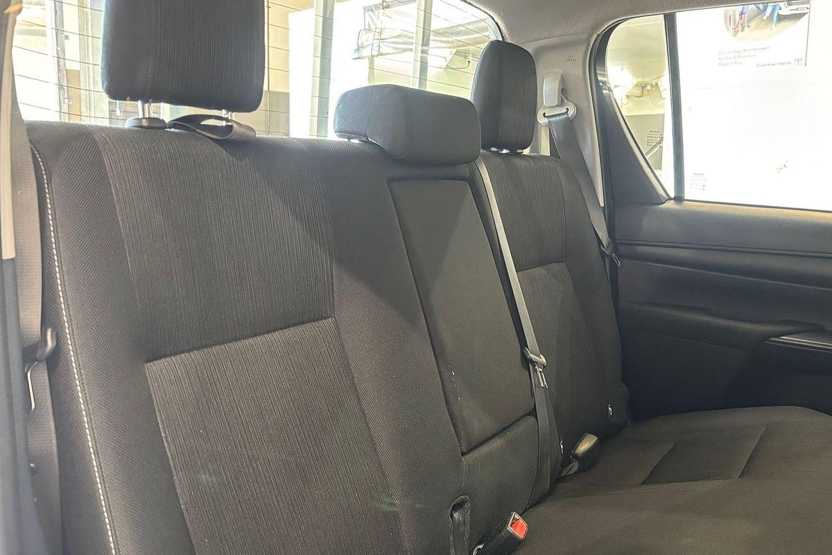 2022 Toyota Hilux SR GUN126R 4X4