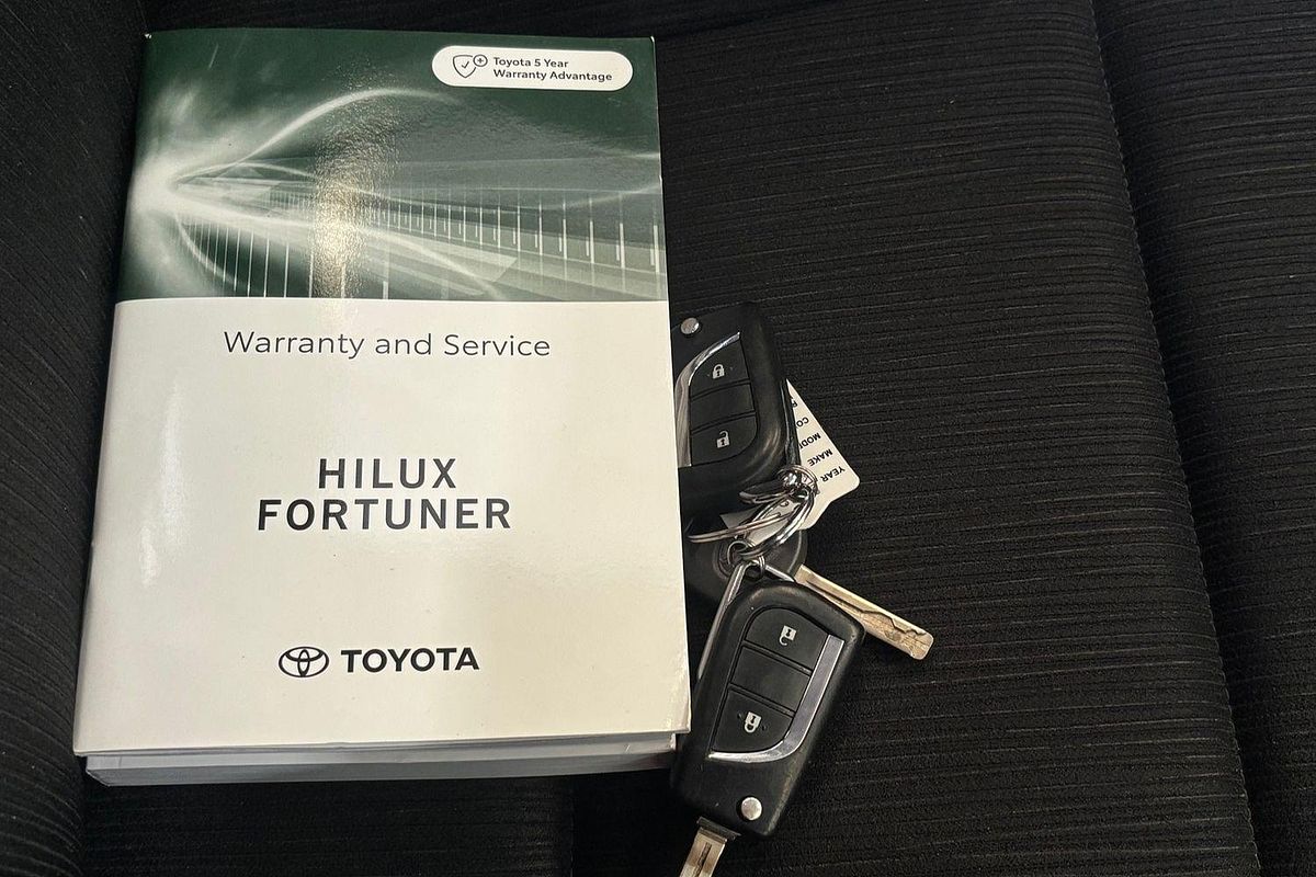 2022 Toyota Hilux SR GUN126R 4X4