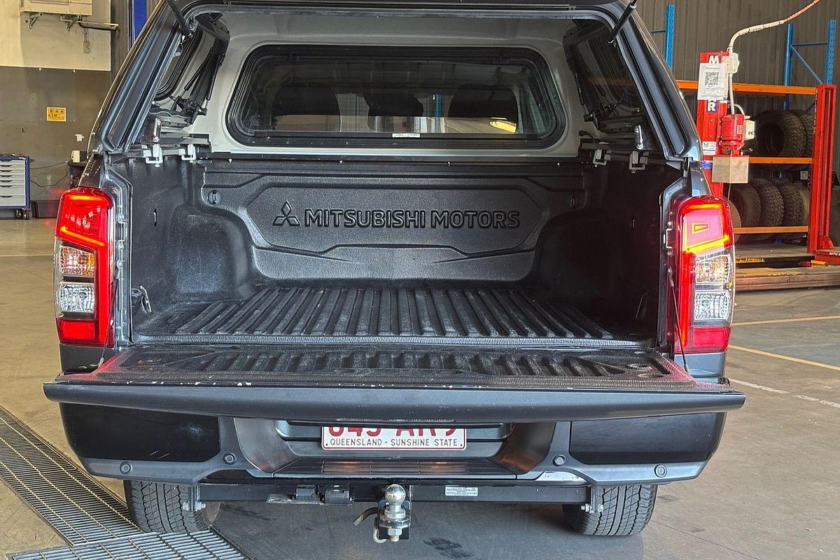2020 Mitsubishi Triton GSR MR 4X4