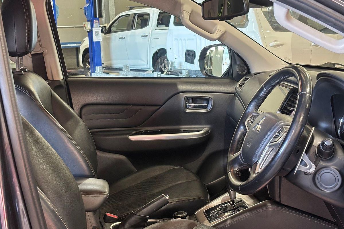 2020 Mitsubishi Triton GSR MR 4X4