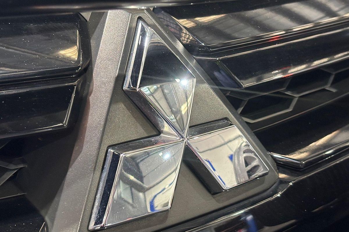 2020 Mitsubishi Triton GSR MR 4X4