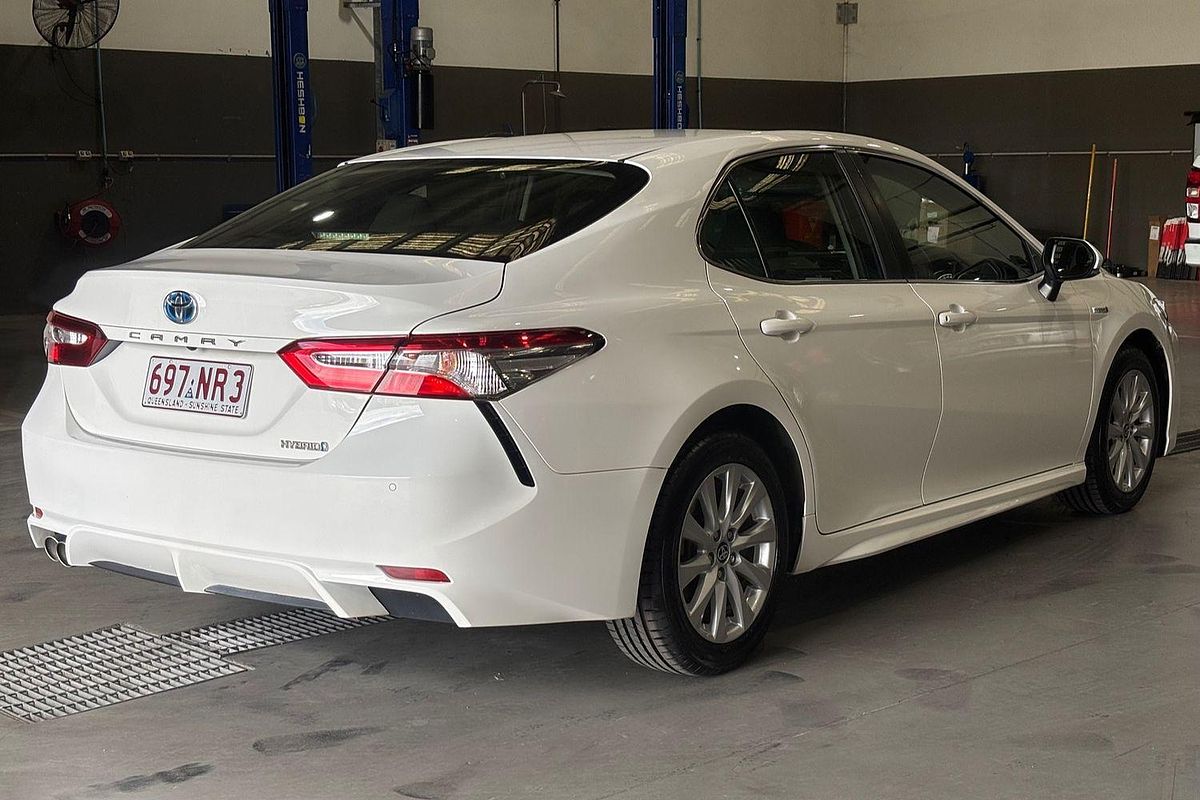 2021 Toyota Camry Ascent Sport AXVH70R