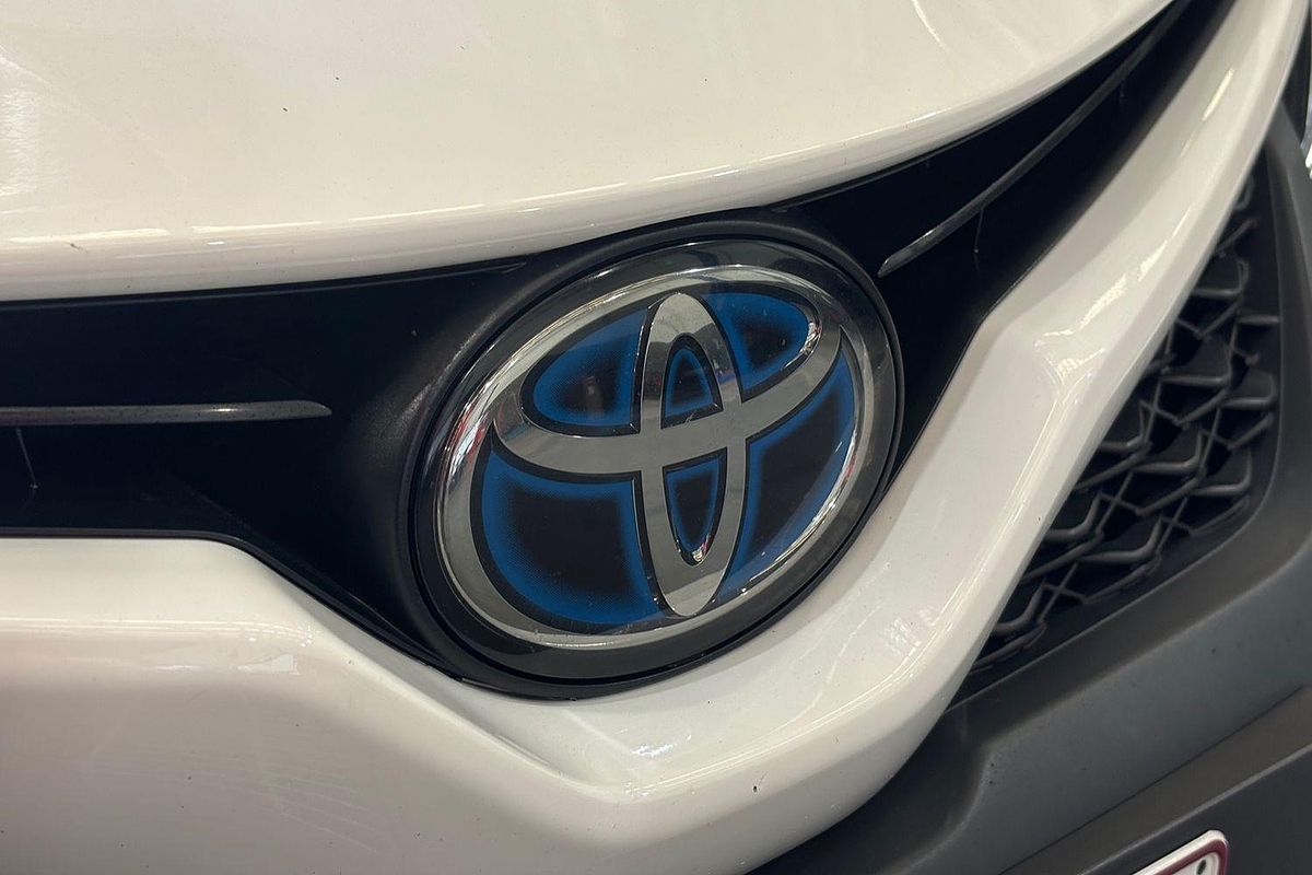 2021 Toyota Camry Ascent Sport AXVH70R