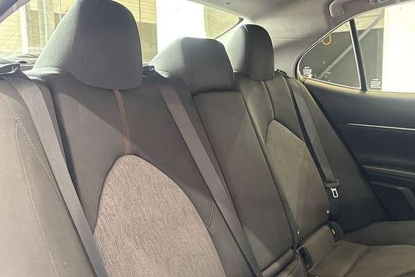 2021 Toyota Camry Ascent Sport AXVH70R