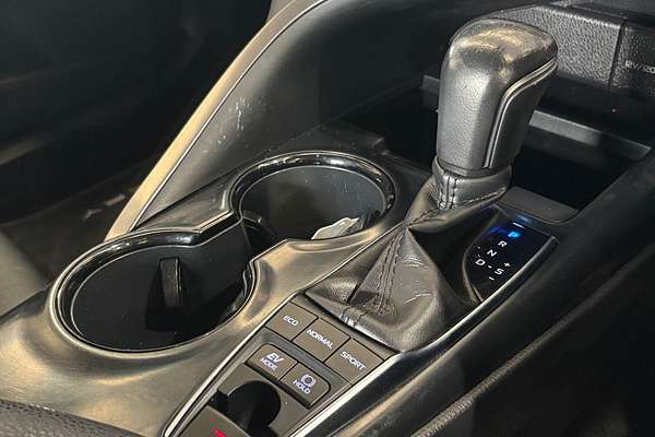 2021 Toyota Camry Ascent Sport AXVH70R