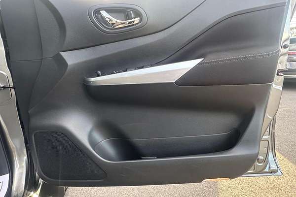 2024 Nissan Navara Black Edition D23 4X4
