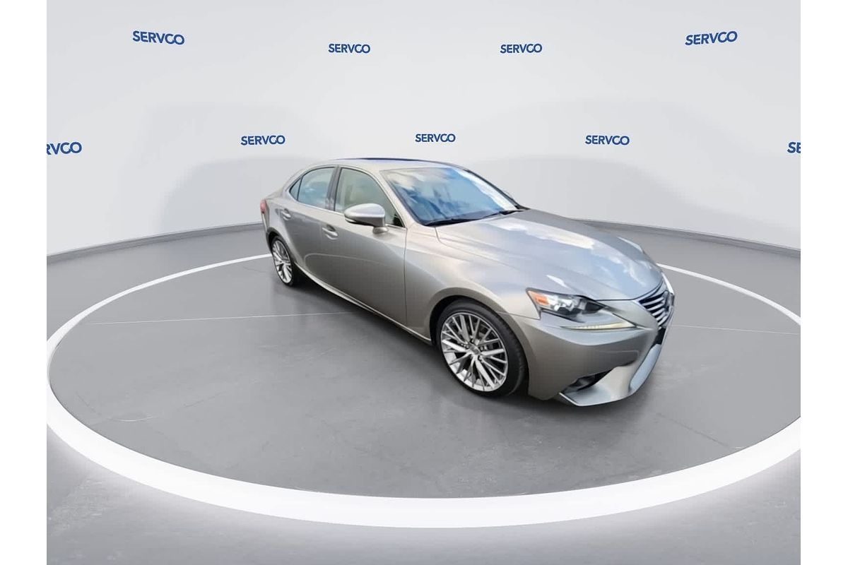 2014 Lexus IS