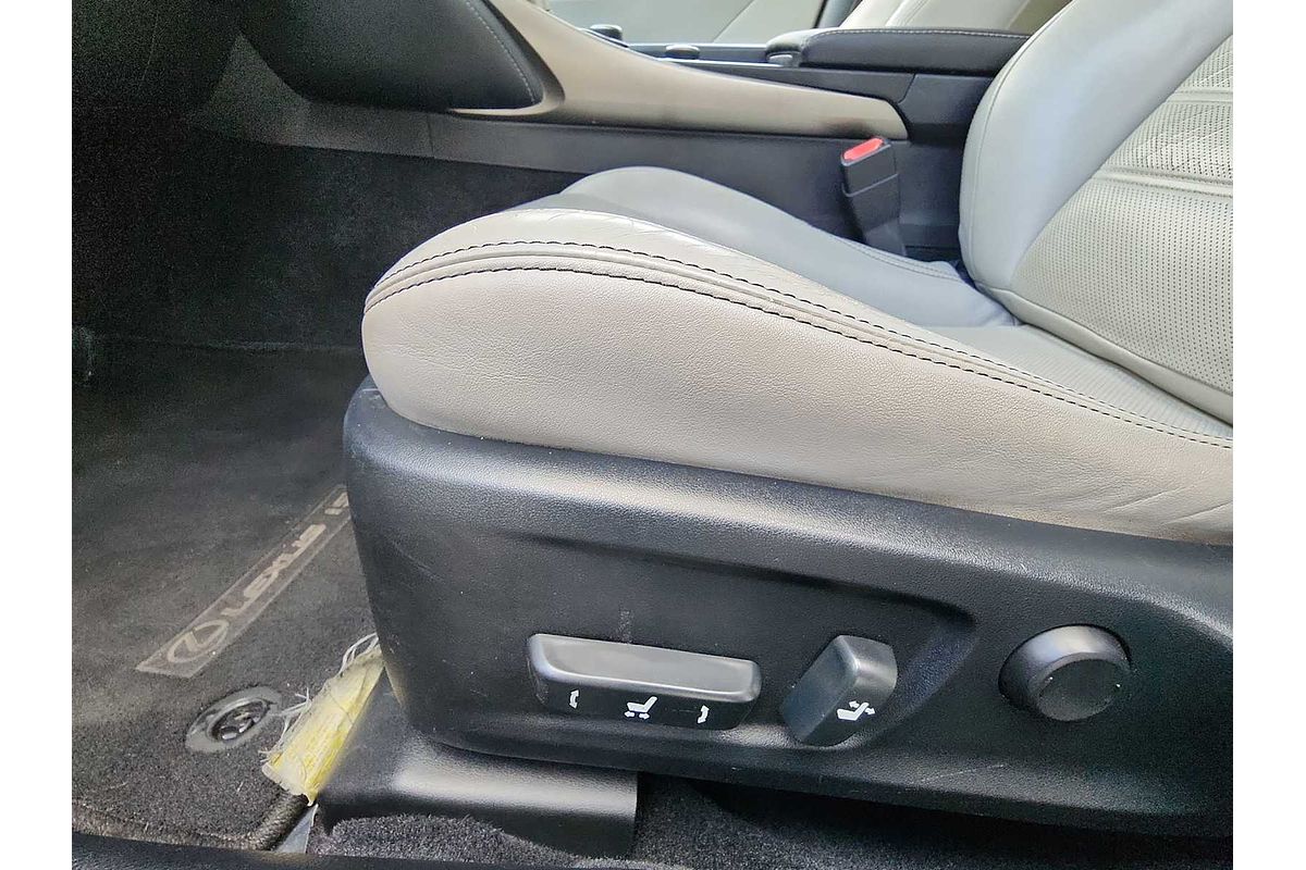 2014 Lexus IS
