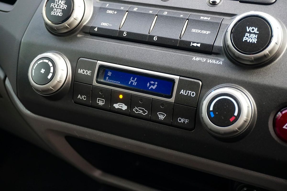 2007 Honda Civic VTi-L 8th Gen
