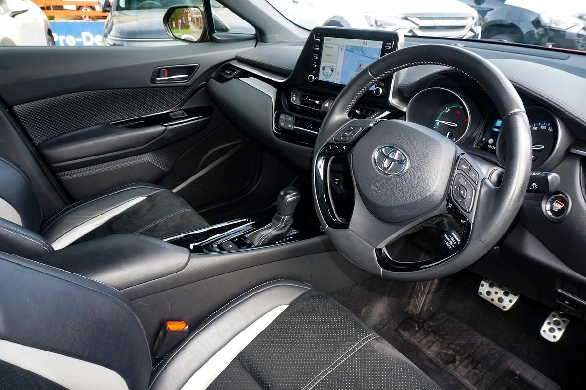 2021 Toyota C-HR GR Sport ZYX10R