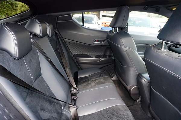 2021 Toyota C-HR GR Sport ZYX10R