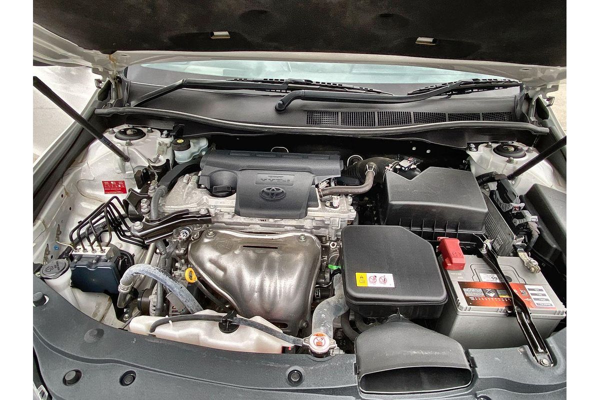 2017 Toyota Camry Atara S ASV50R