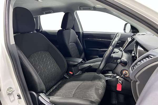 2022 Mitsubishi ASX ES XD