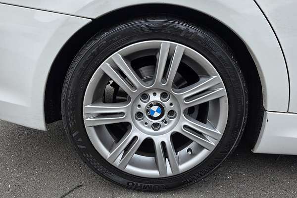 2009 BMW 3 Series 320i Executive E90