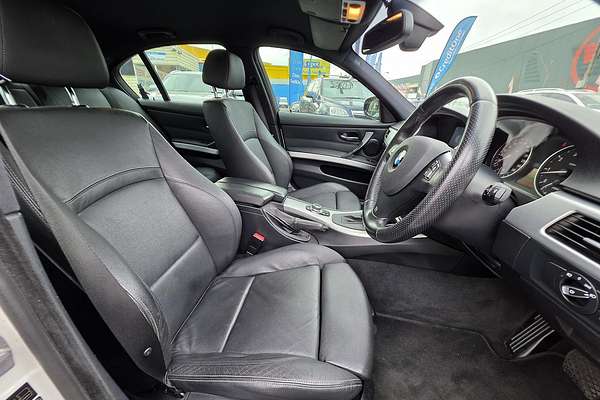 2009 BMW 3 Series 320i Executive E90