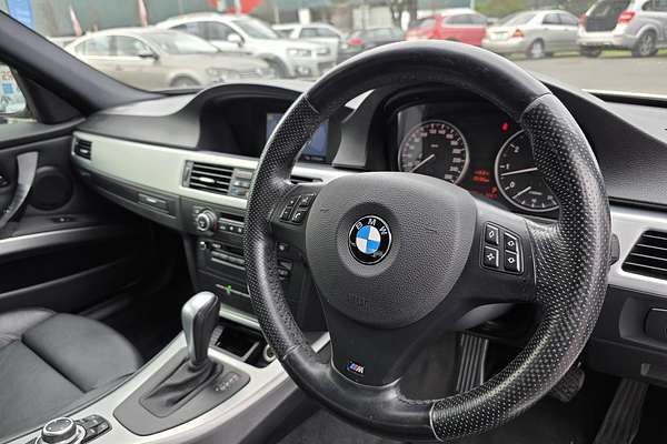 2009 BMW 3 Series 320i Executive E90