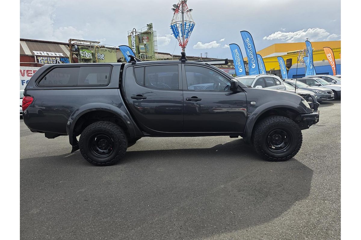 2012 Mitsubishi Triton GL-R MN 4X4