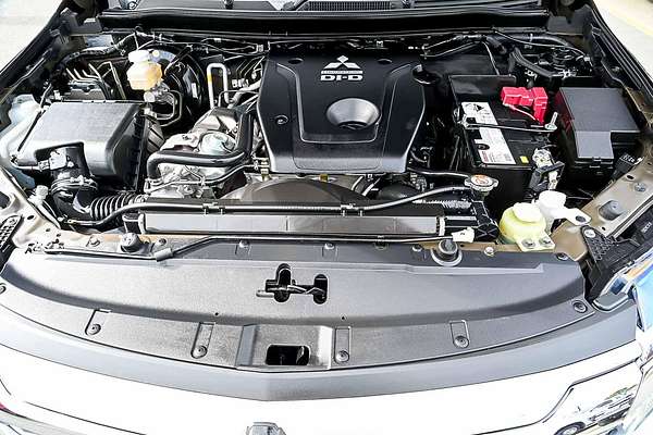 2018 Mitsubishi Pajero Sport Exceed QE