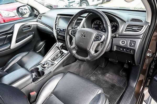 2018 Mitsubishi Pajero Sport Exceed QE