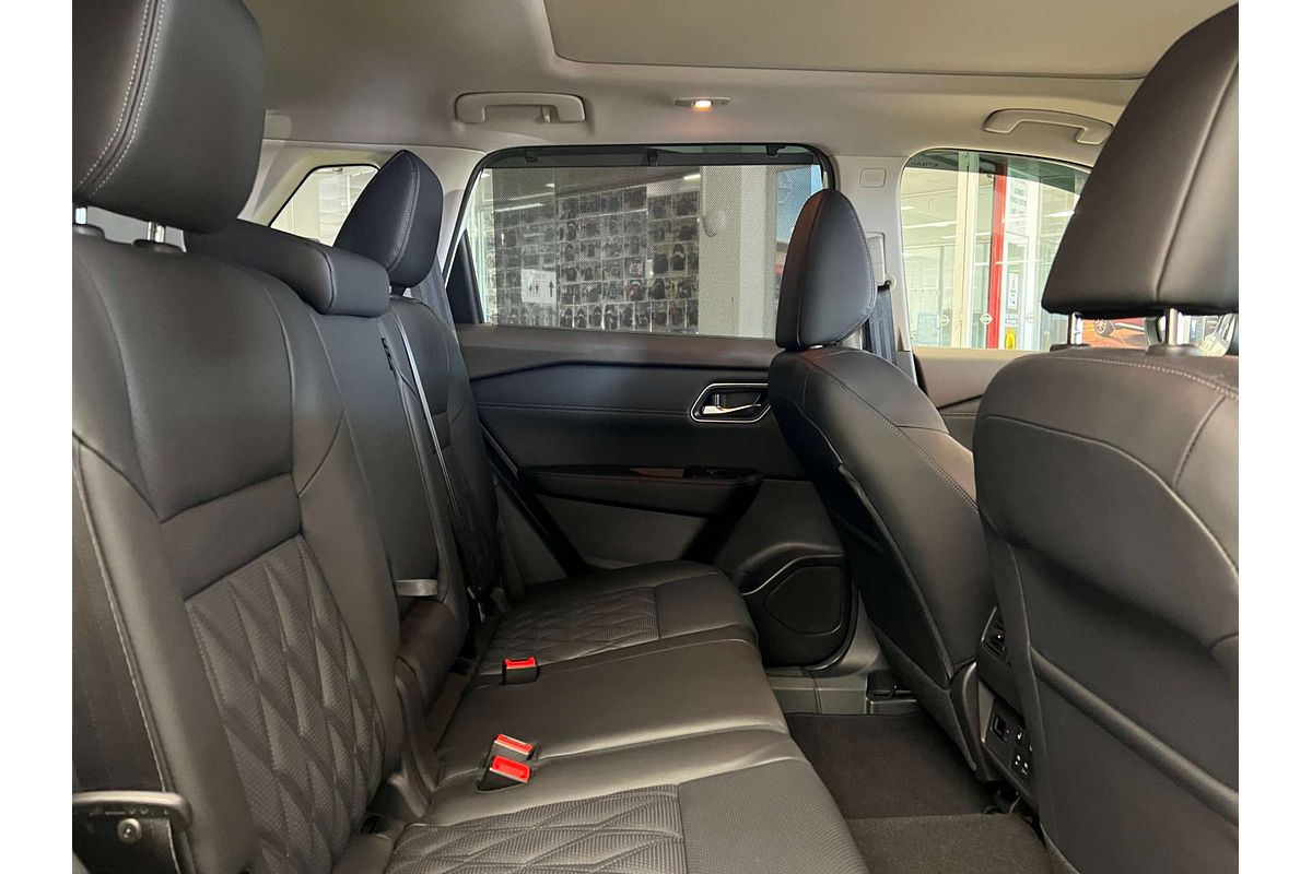 2025 Nissan X-TRAIL Ti-L T33